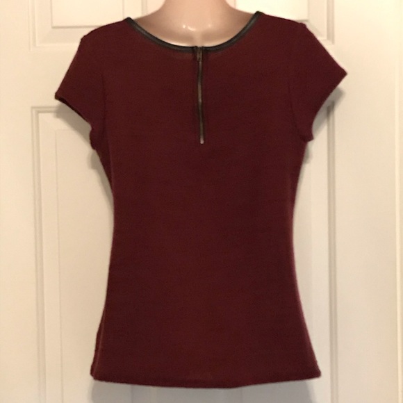 Burgundy tweed faux leather trim cap sleeve top - Picture 3 of 4